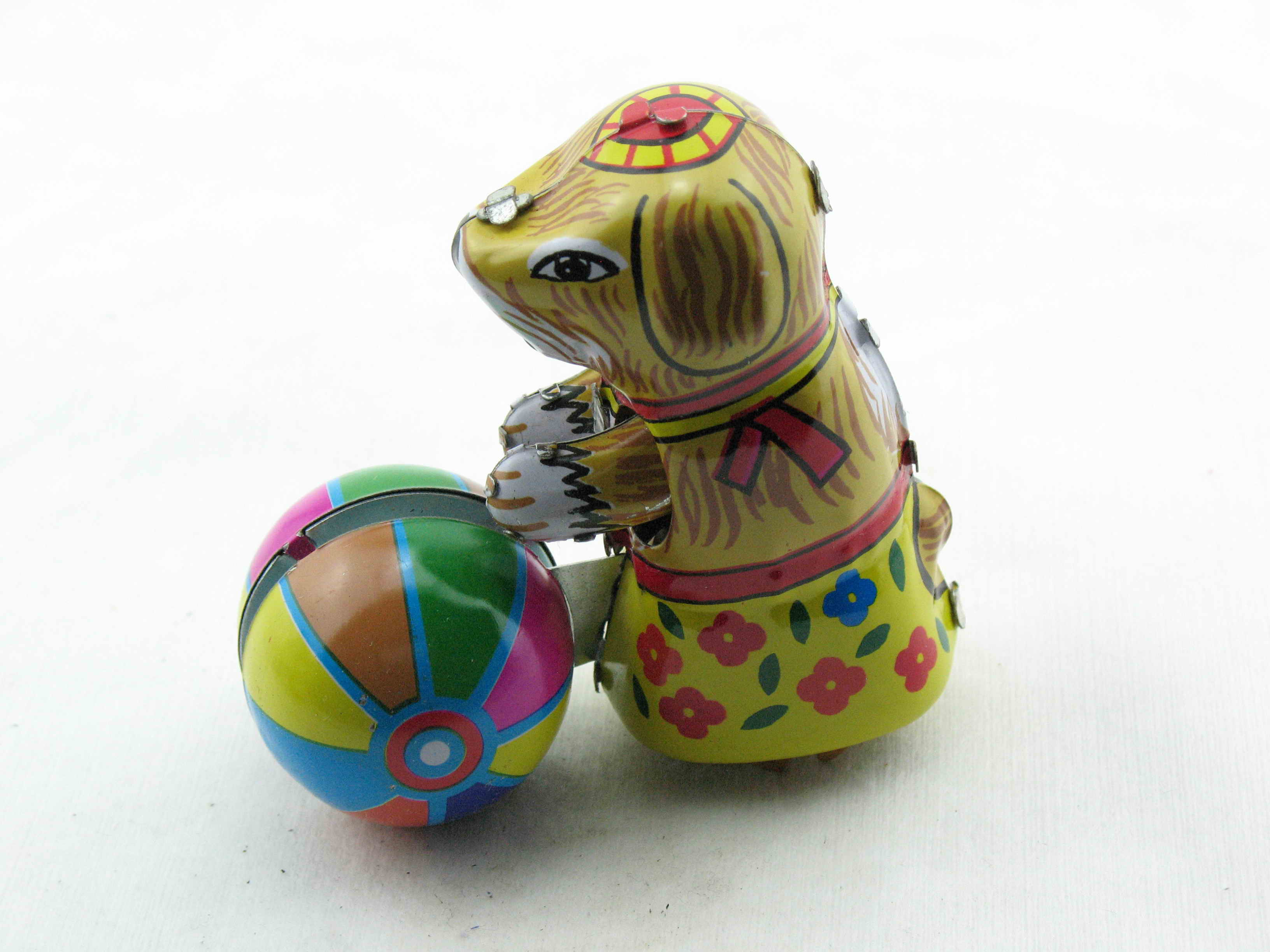 Blechspielzeug - Hund mit Ball