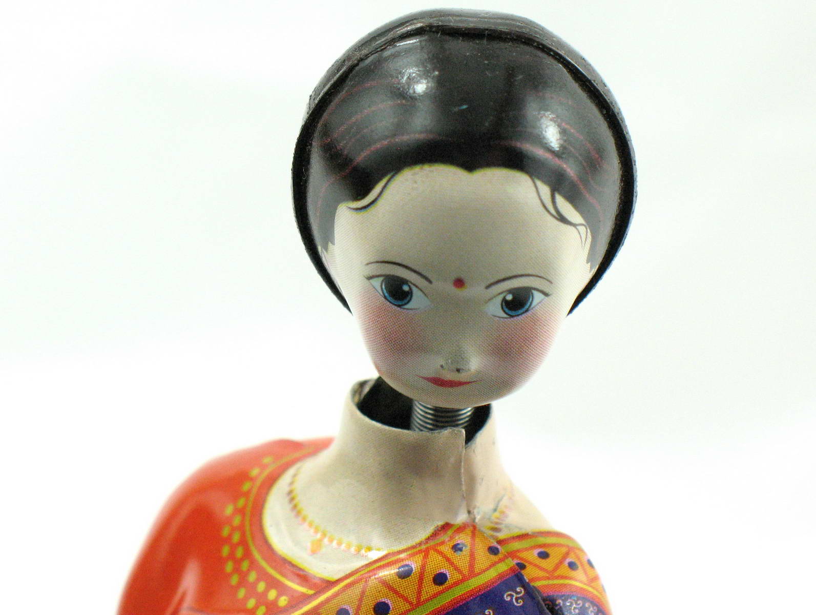 Blechspielzeug - Tanzende Puppe Chanderi Doll