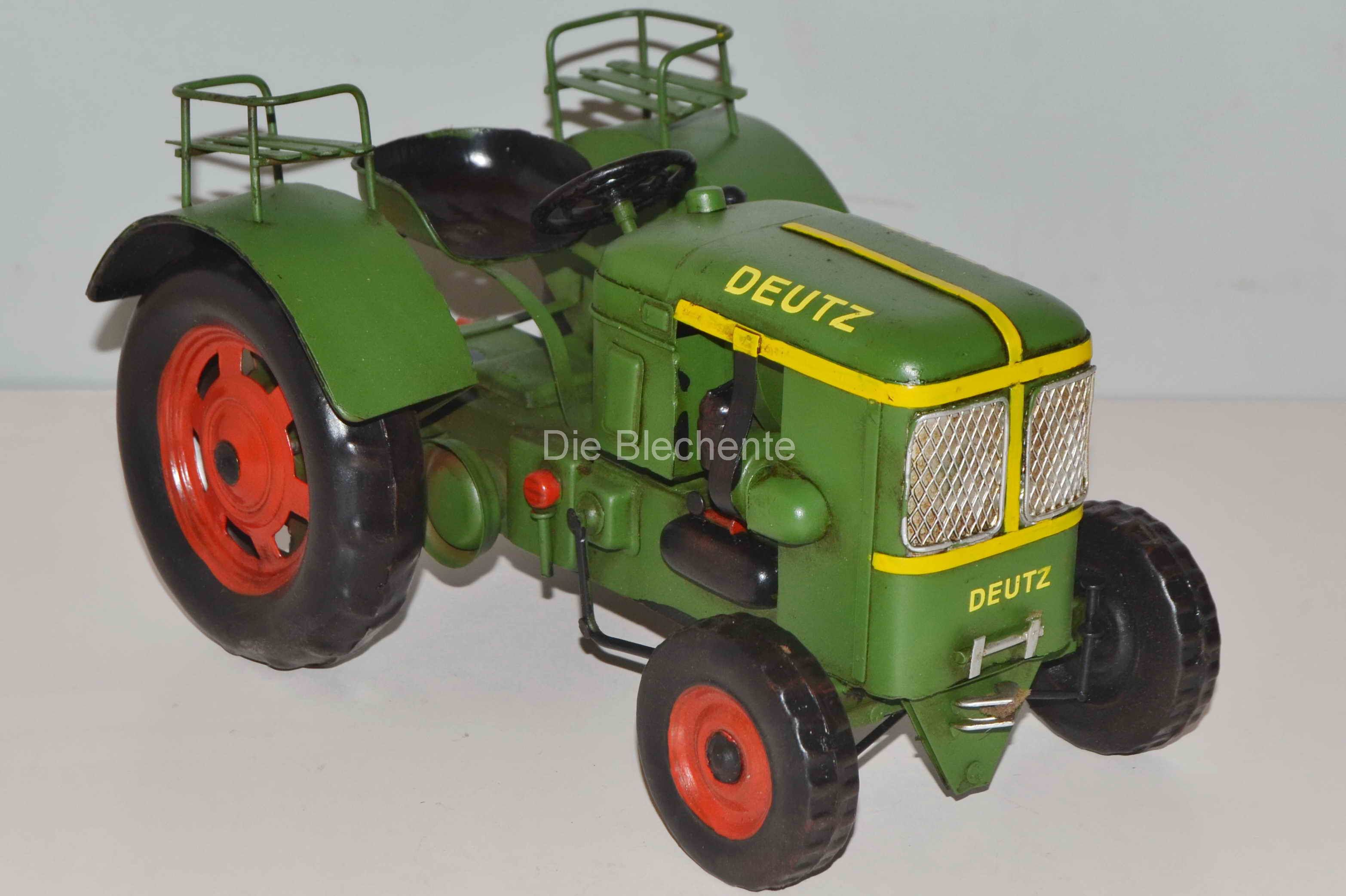 Blechmodell - Traktor, Schlepper Deutz 1950 ca. 25 cm