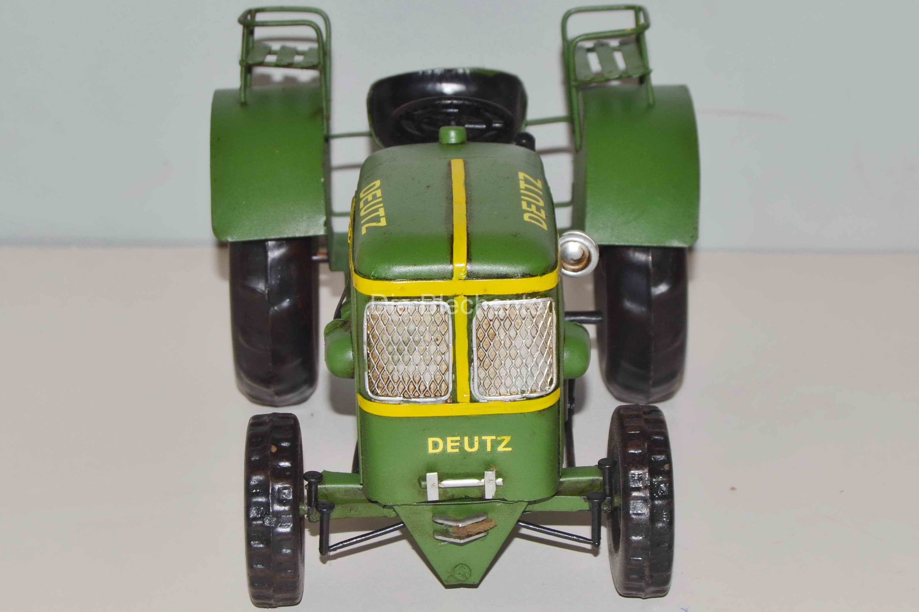 Blechmodell - Traktor, Schlepper Deutz 1950 ca. 25 cm